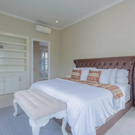 Casa Sara 1, Room